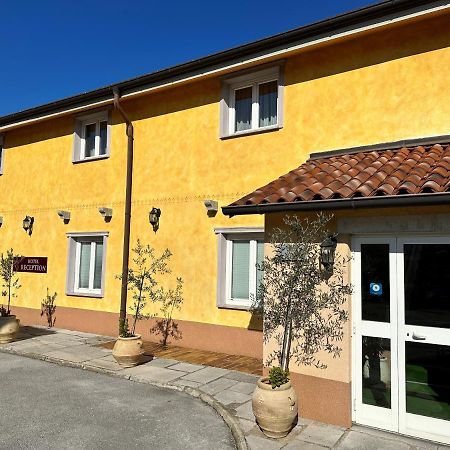 Hotel Grahor Depandance Sežana Exteriör bild